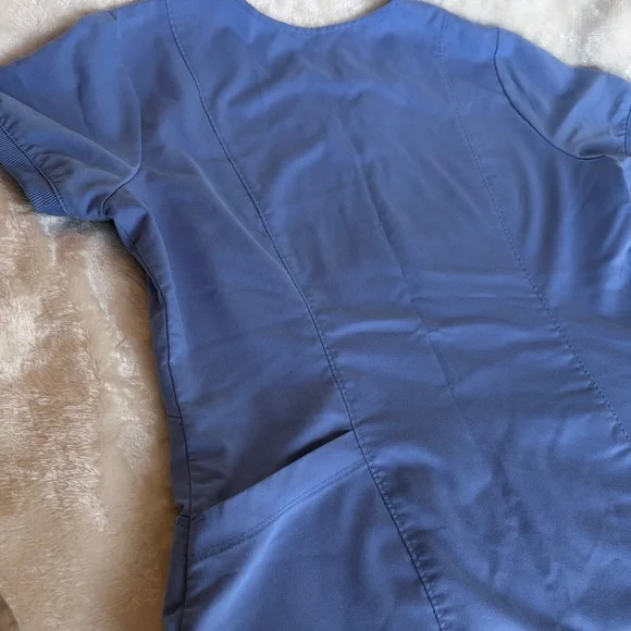 Grey's Anatomy Light Blue Scrub Top | Size M - Picture 8 of 8